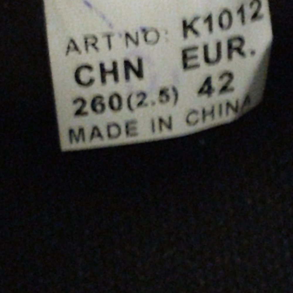 SHEIN RUNNING SHOES..........LIKE NEW - Picture 5 of 5